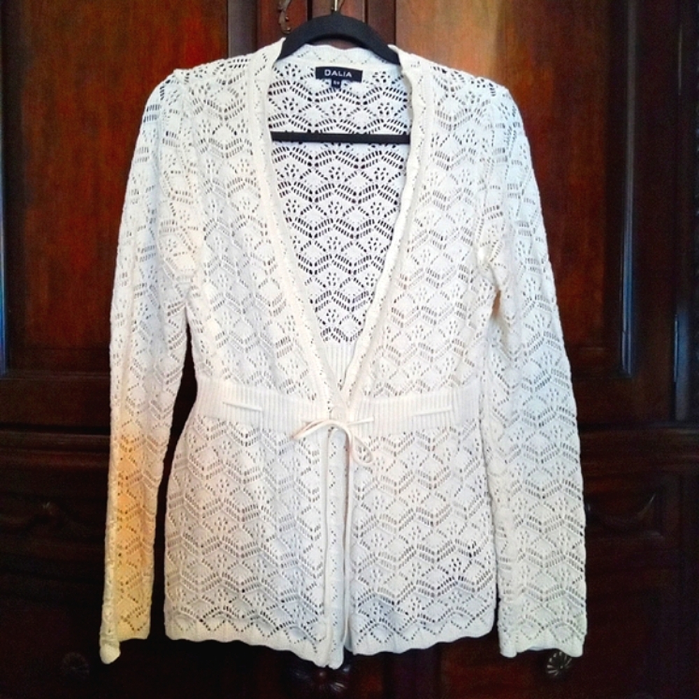 Dalia Women's Ivory One Button Tie Waist Crochet Scalloped V-Neckline Cardigan S